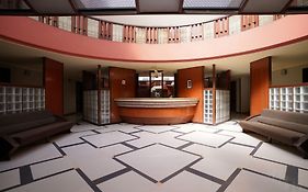 Hotel Metropolis